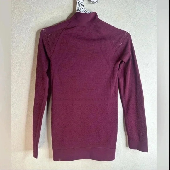 Lululemon Reveal 1/2 Zip Mindful Motion Deep Ruby size 6 - Picture 3 of 5